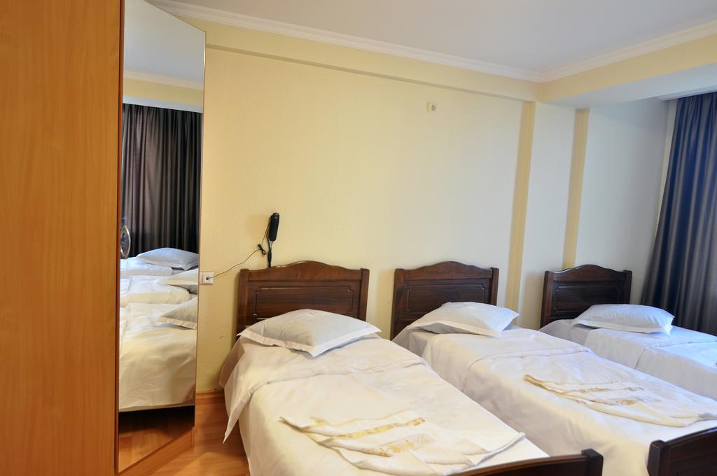 Sun Rise Hotel Tbilisi Quarto foto